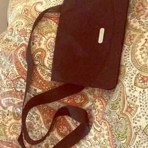 Cross over travel bag